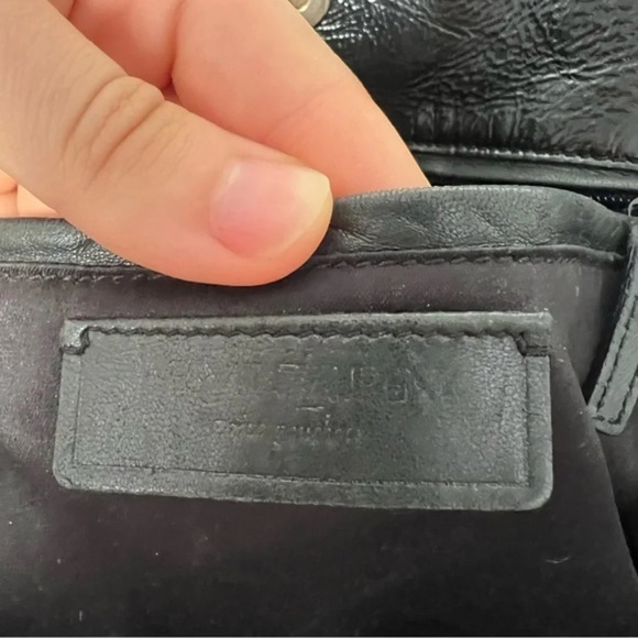 Yves Saint Laurent croc embossed tote bag - Picture 12 of 15